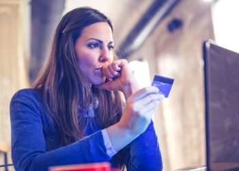 Consumer Spending Trends: Insights Daily