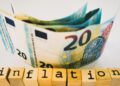 Euro banknotes and inflation blocks